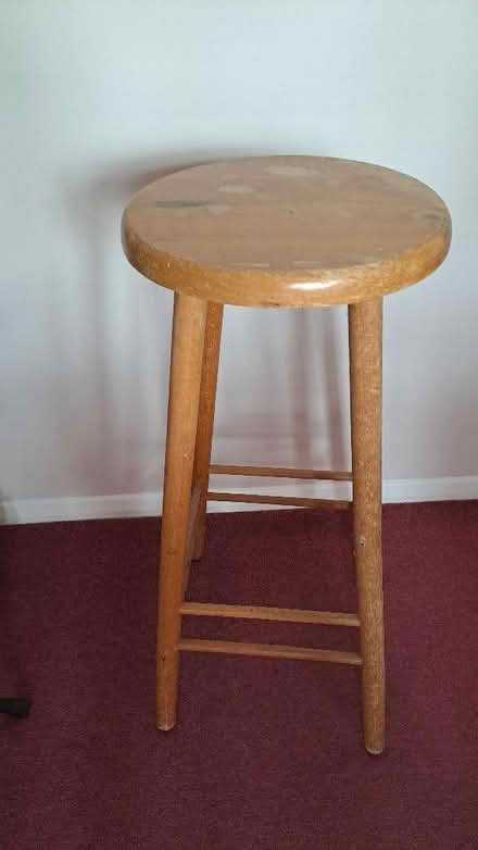Photo of free Wooden stool (Wokingham RG40) #1