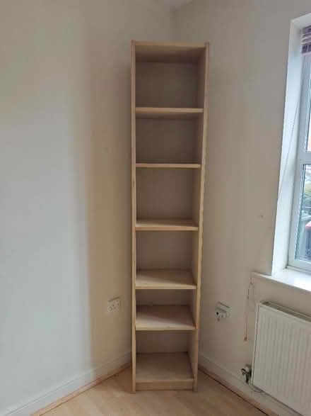 Photo of free 4 cube units (Priorslee TF2) #2