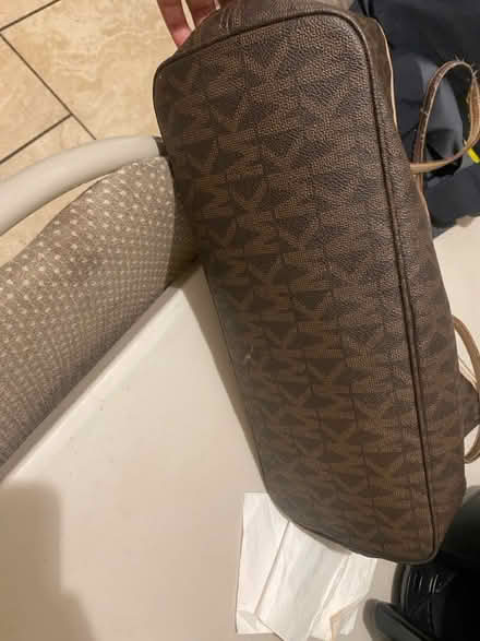 Photo of free Michael Kors bag (10025) #2