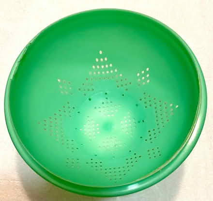 Photo of free Vintage Tupperware Colander (West San Jose 95128) #1