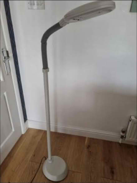 Photo of Reading lamp (Lochend EH7) #1