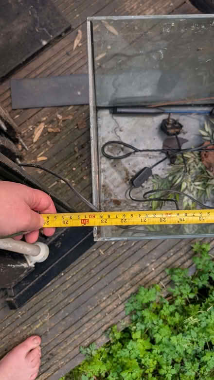 Photo of free Fish tank (Grimsbury OX16) #3