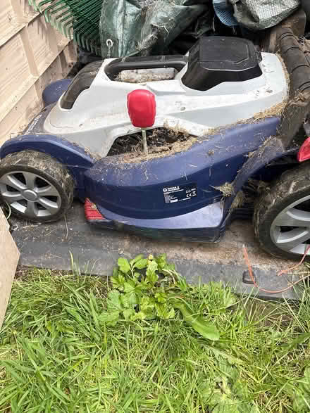 Photo of free Cordless lawn mower (LS7) #1
