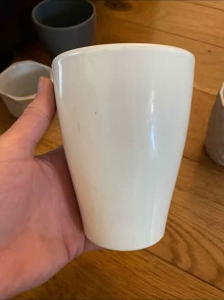 Photo of free Small plant pots x 4 (Cheshunt En8) #4