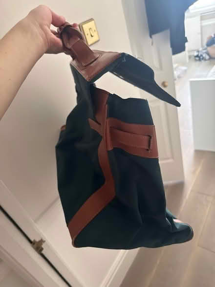 Photo of free Travel bag (Kensington Gardens W2) #2