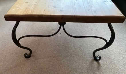 Photo of free Coffee table (RH12) #3