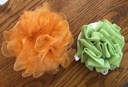 Photo of free two new loofah / sponge scrubbers [20886] #1