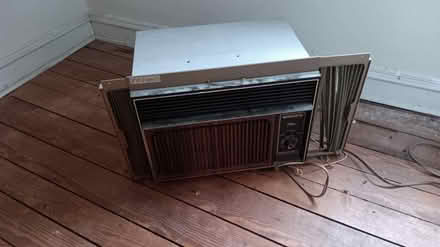 Photo of free Air conditioner 5000 btu (19095) #1