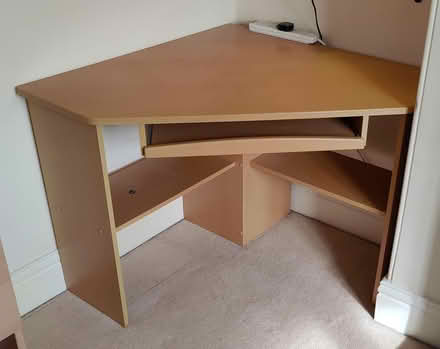 Photo of free Desk (Gosforth NE3) #3