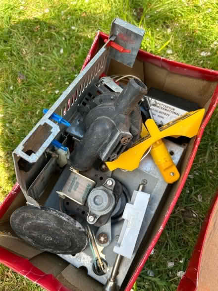 Photo of free Appliance parts (KT3 new malden) #1