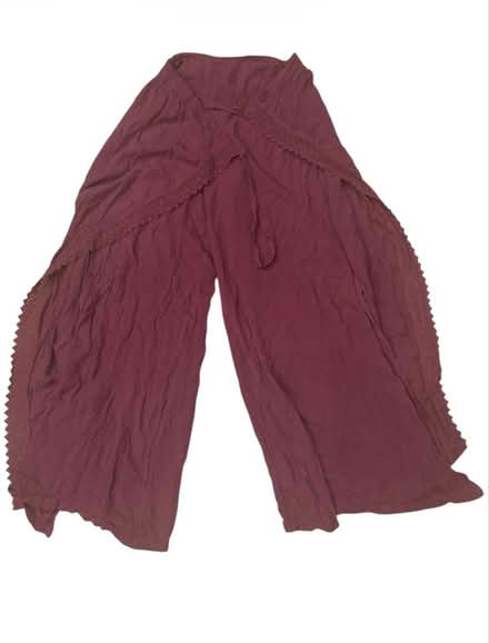 Photo of free Woman’s Wrap Pants (Brooklyn Storage) #1