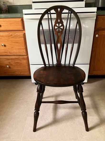 Photo of free Accent chair (East of Springtown) #1