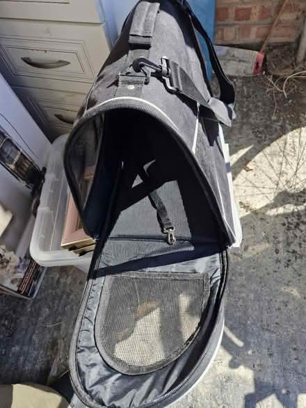 Photo of free Cat carrier (BN23) #1