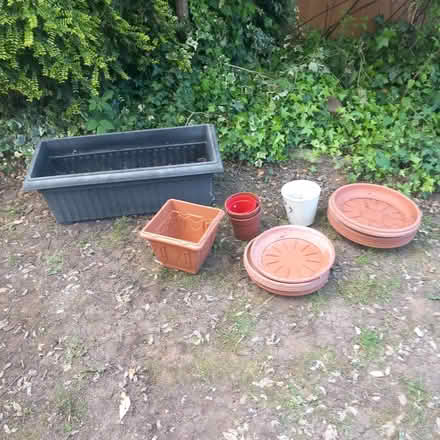 Photo of free Garden pots (Watford WD24) #1