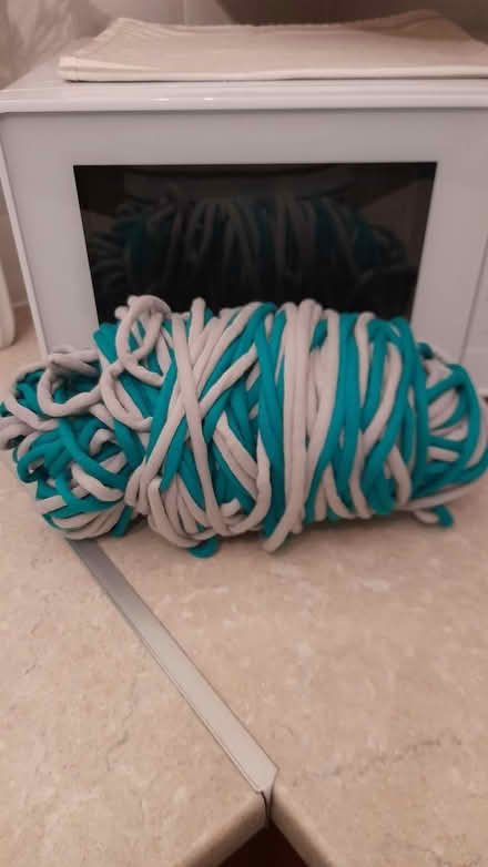 Photo of free Chunky yarn (Marshalswick St.Albans) #2