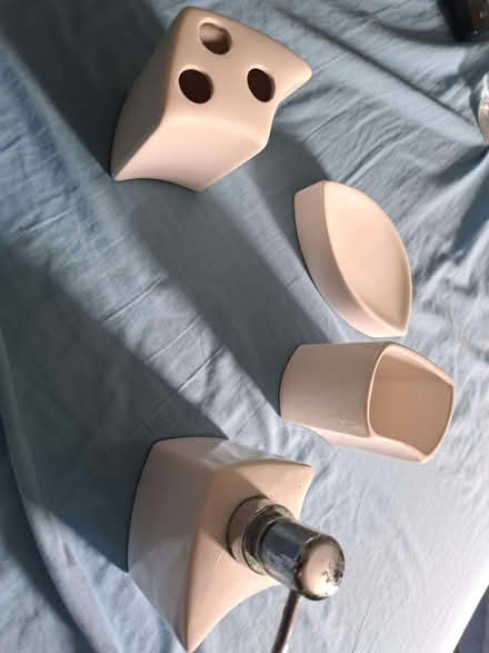 Photo of free Porcelain bathroom accessories (Battle RG30) #1