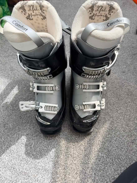 Photo of free Salomon ski boots - size 5 (Stockwell SW9) #2