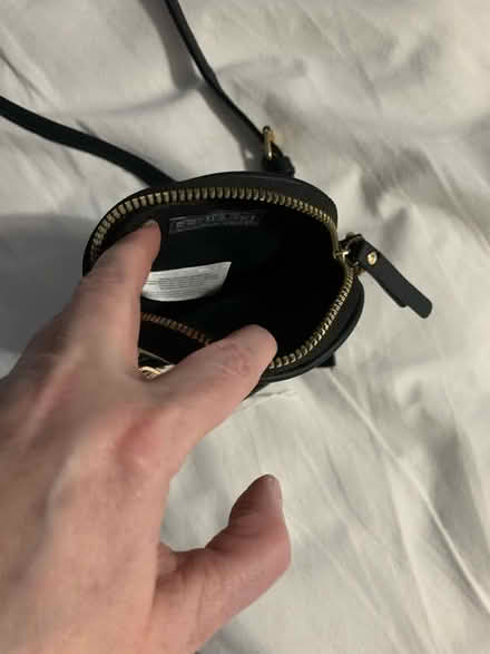 Photo of free Primark Crossbody Phone Bag (Muswell Hill) (Colney Hatch N10) #3