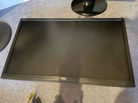 Photo of free PC monitors (G66 Lenzie) #4
