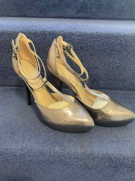 Photo of free Ladies shoes (Islington N1) #1