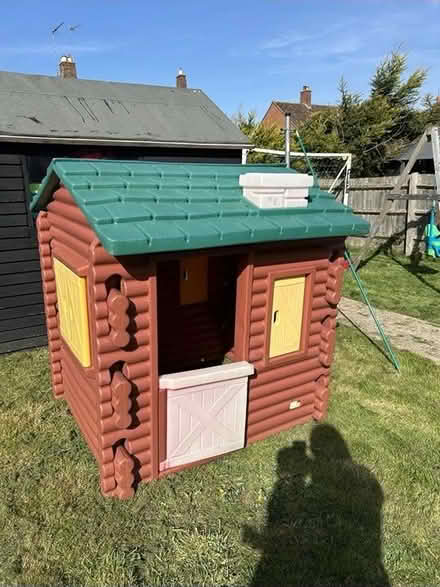 Photo of Little Tikes plastic playhouse (Islington, N19) #1