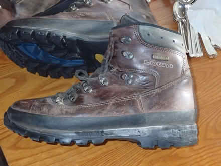 Photo of free High quality walking boots sizes 7 & 9.5 (Fairfield LA1) #3