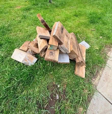 Photo of free Wood off cuts (Maidenhead SL6) #1