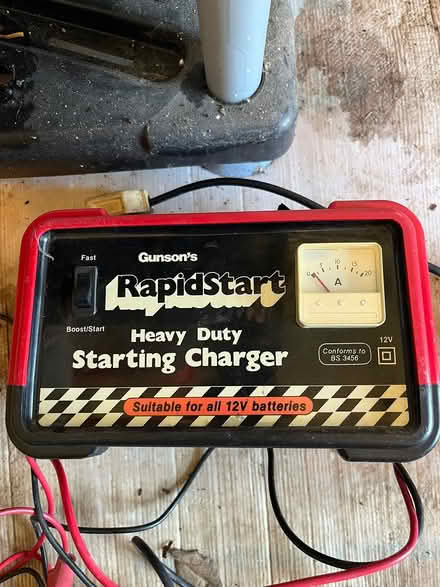 Photo of free Heavy duty battery starting charger (Shirley, Croydon) #1