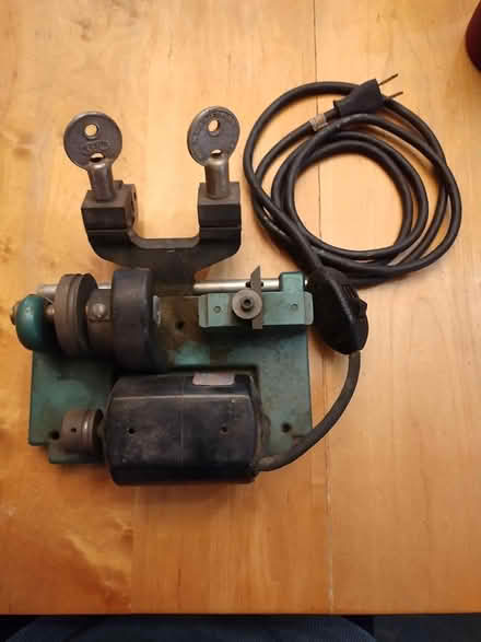 Photo of free Old key duplicator machine (Downtown Natick) #1