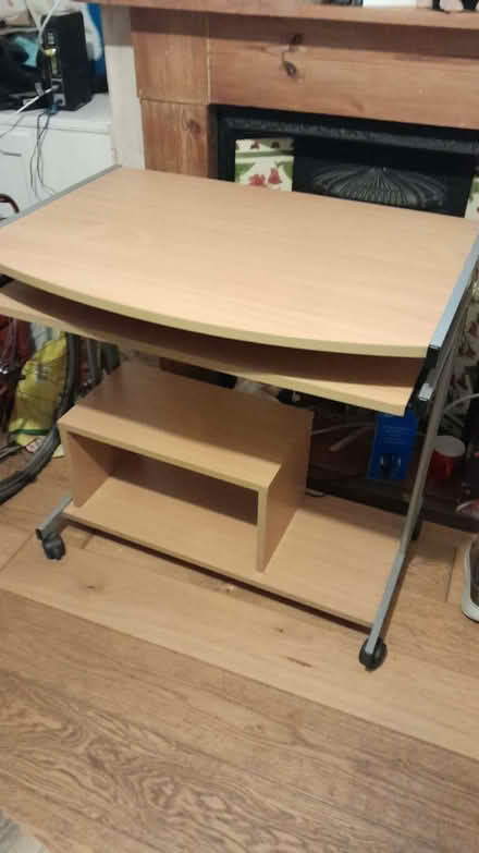 Photo of free Computer Desk (Winchester SO23) #1
