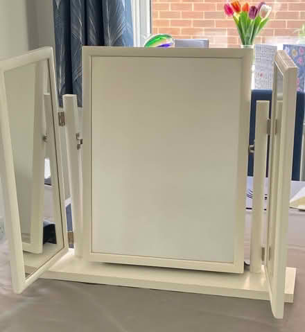 Photo of free Triple dressing-table mirror (Aldwick PO21 3**) #4