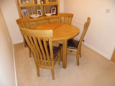 Photo of free Dining room table and chairs (Upton CH2) #1
