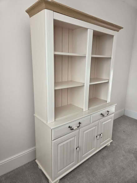 Photo of free 2 pieces display cabinet (Easington OX16) #3