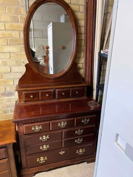 Photo of free Dressing Table (Hornchurch RM11) #1
