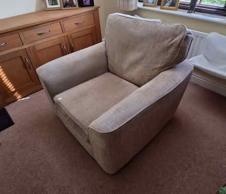 Photo of free Beige Two-Seater Sofa and 2 Arm Chairs (Chelmer Village CM2) #4