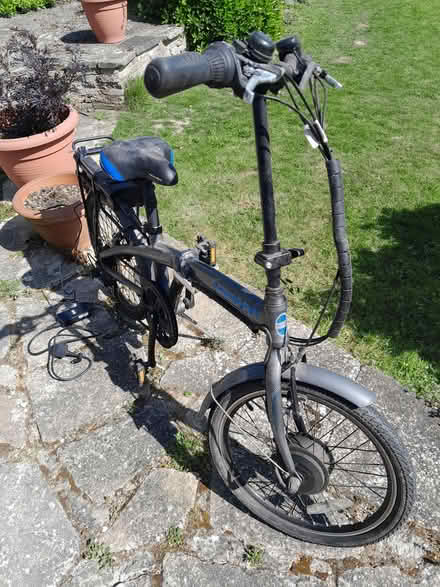 Photo of free Apollo Folding e-bike (Harley Shute TN38) #2