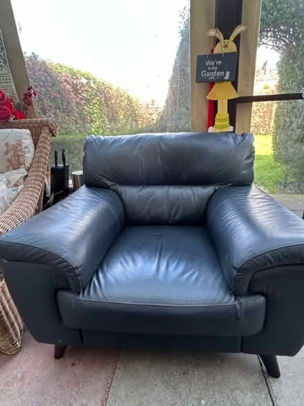 Photo of free Blue leather chair (Glasgow. G43) #2