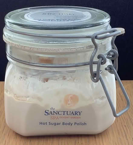 Photo of free Sanctuary Hot Sugar Body Polish (GMV SE10) #1