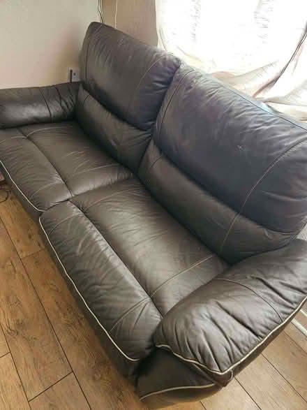 Photo of free 3 seater manual recliner sofas (Elmers End BR3) #3