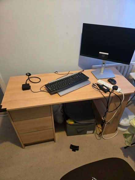 Photo of free Study/office table (Bratton TF5) #2