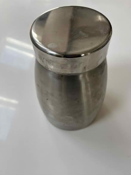 Photo of free Biscuit tin (Aldwick) #1