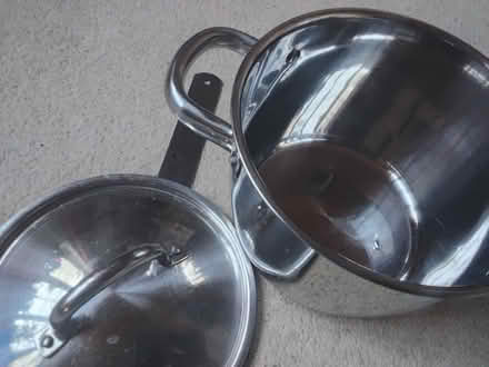 Photo of free Small stock or soup pan (Northern Moor M23) #1