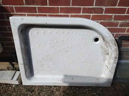 Photo of free Large heavy duty shower tray (Norwich NR7) #1