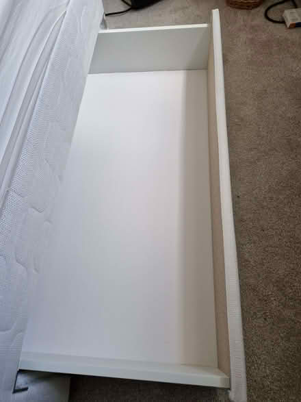 Photo of free Double bed with 2 drawers (Bracknell Forest RG42) #1