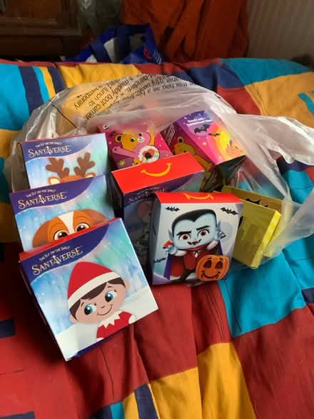 Photo of free McDonald’s toys (HP2) #1