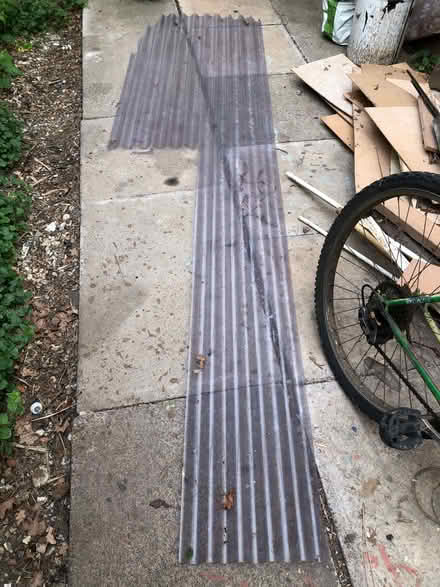 Photo of free odd shaped piece of corrugated perspex (Sprowston NR7) #1