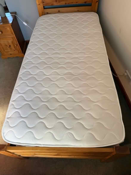Photo of free Single mattress excellent condition (Astwood Bank B96) #1