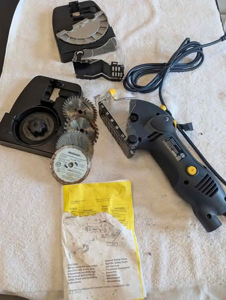 Photo of free Mastercraft saw with blades (Kanata/Glen Cairn) #1