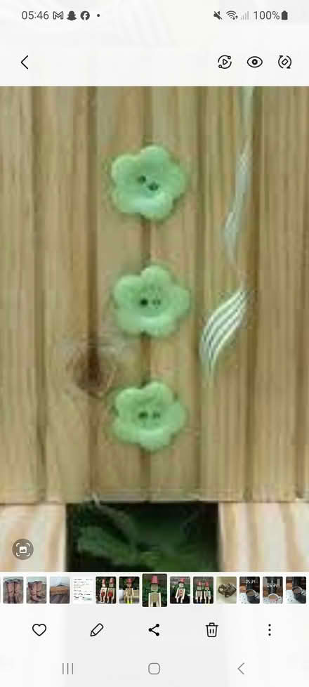 Photo of Buttons (Horton bank top BD7) #3