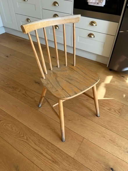 Photo of free 2 kitchen chairs (tottenham N15) #2
